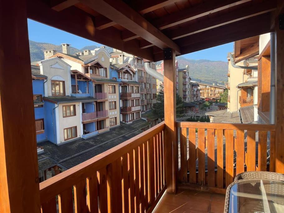 شقة Pirin Golf Mountain View Retreat رازلوغ المظهر الخارجي الصورة