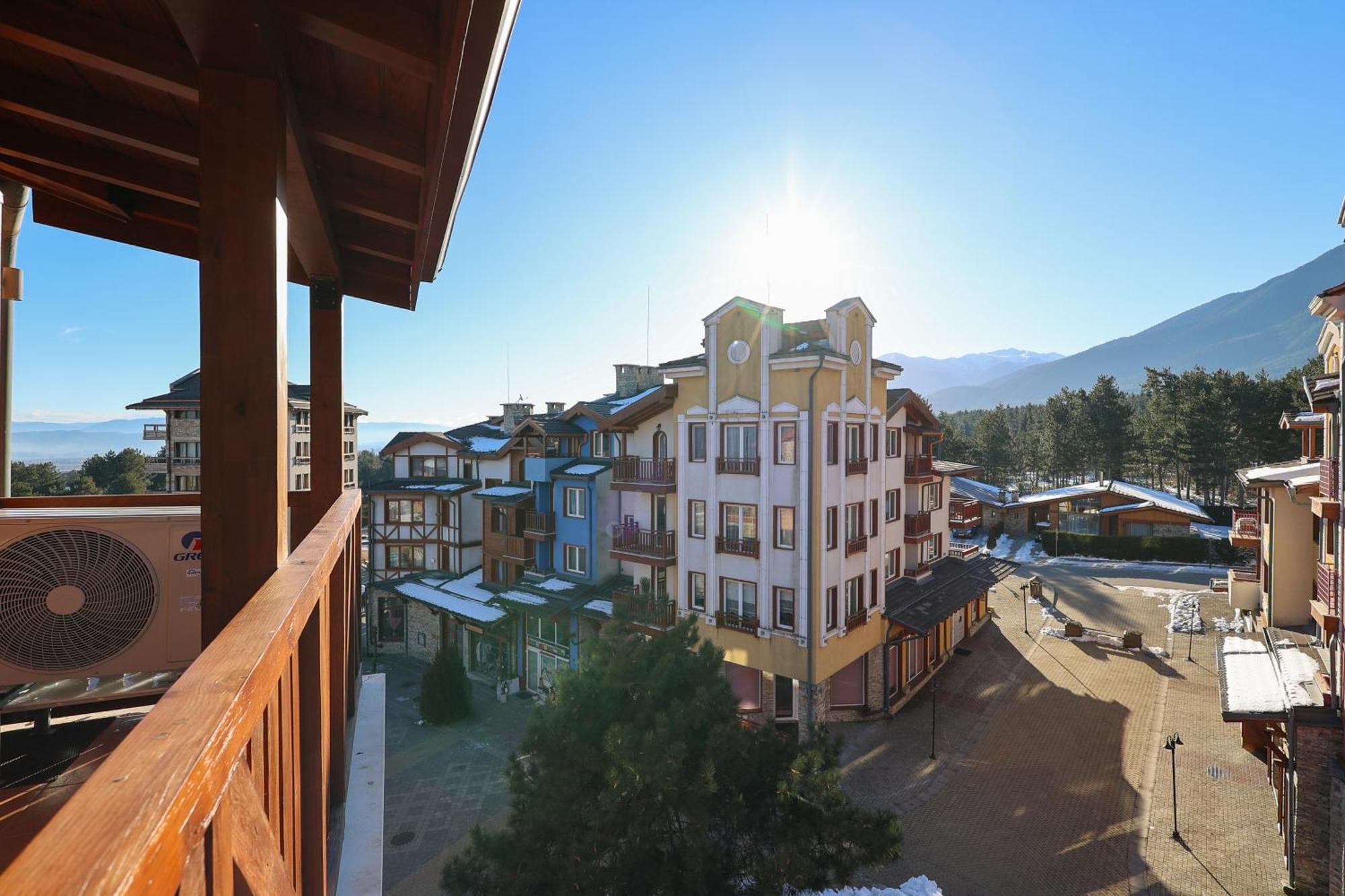 شقة Pirin Golf Mountain View Retreat رازلوغ المظهر الخارجي الصورة