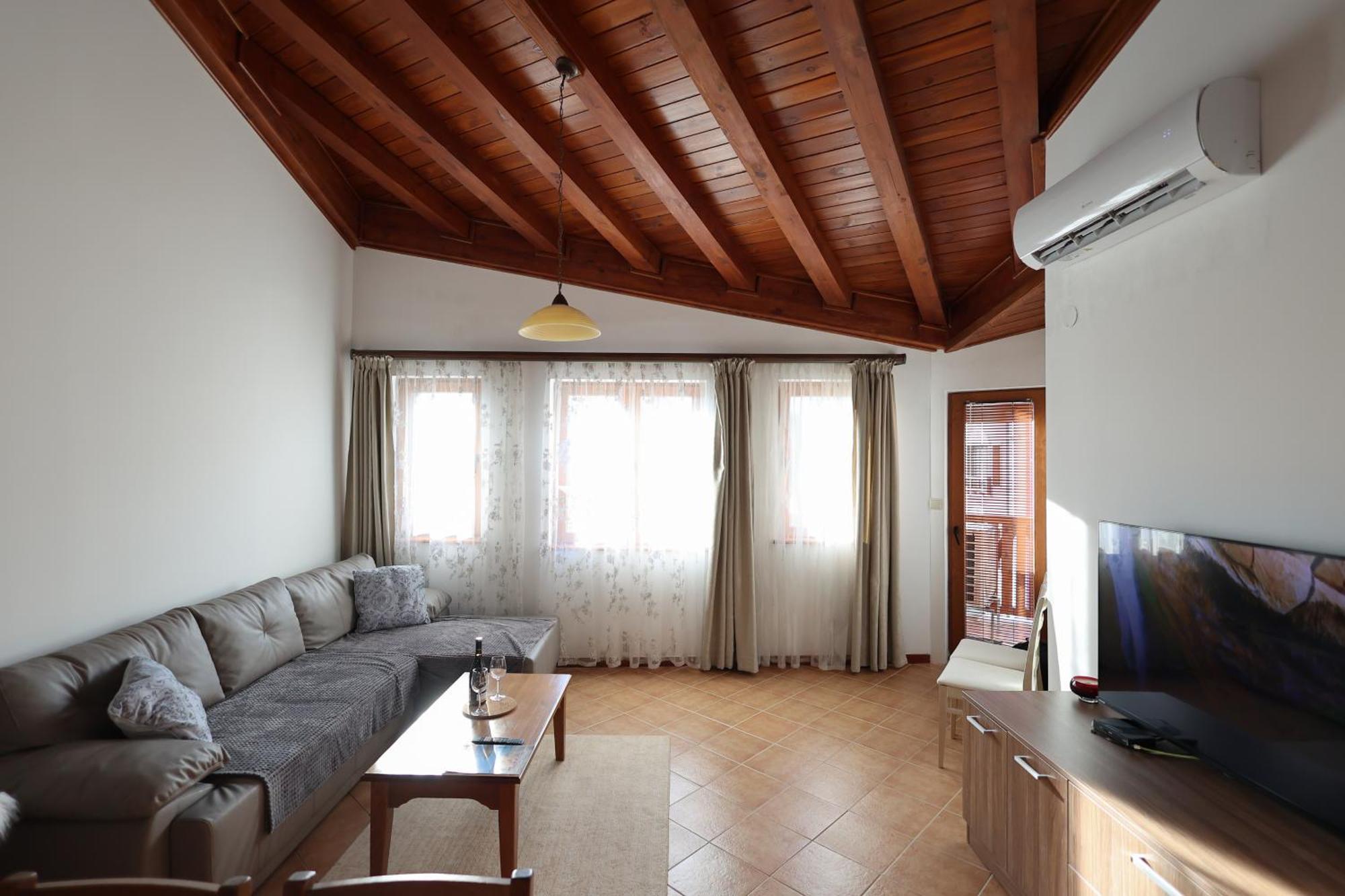 شقة Pirin Golf Mountain View Retreat رازلوغ المظهر الخارجي الصورة